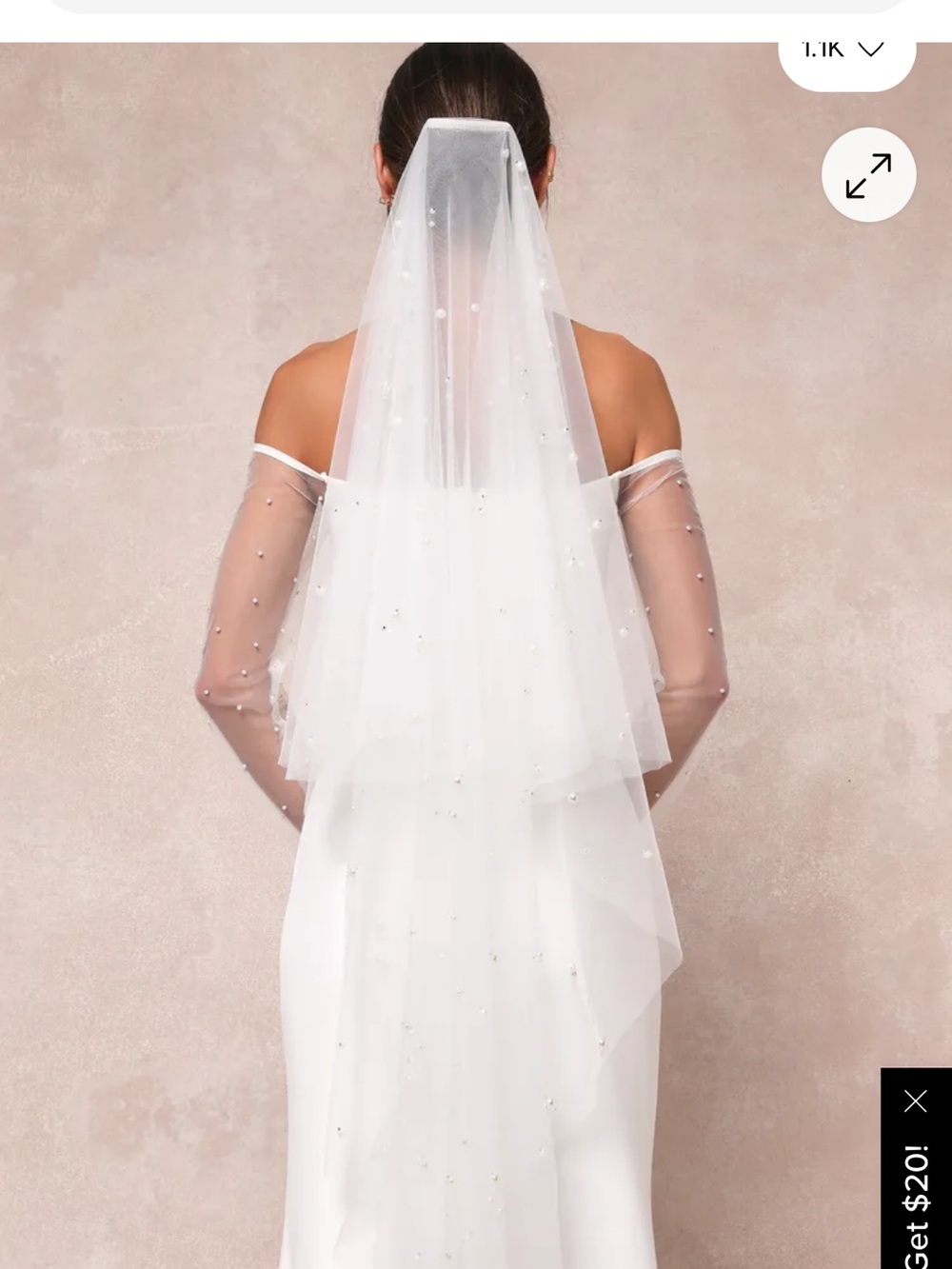 Classic White Bridal Veil with Scattered Pearls